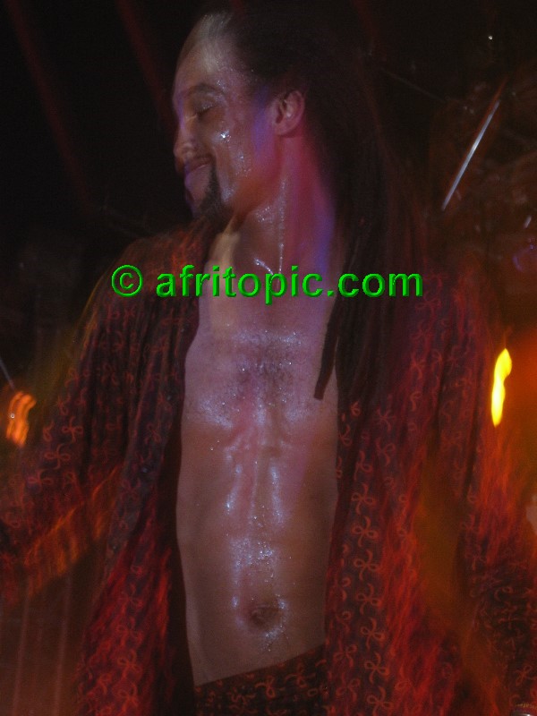 ../Images/afw2006b 647.jpg